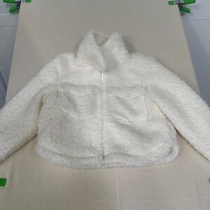 Cozy‎ cream sherpa teddy jacket 🤍